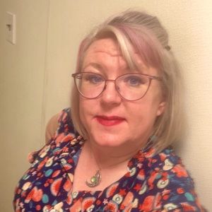 Meet your Posher, Cindy